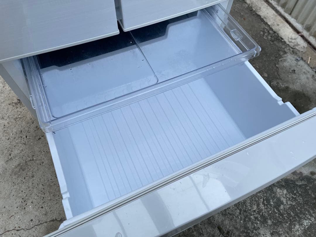 近隣配達可能　SHARP 455L 6ドア冷蔵庫　SJ-P461D