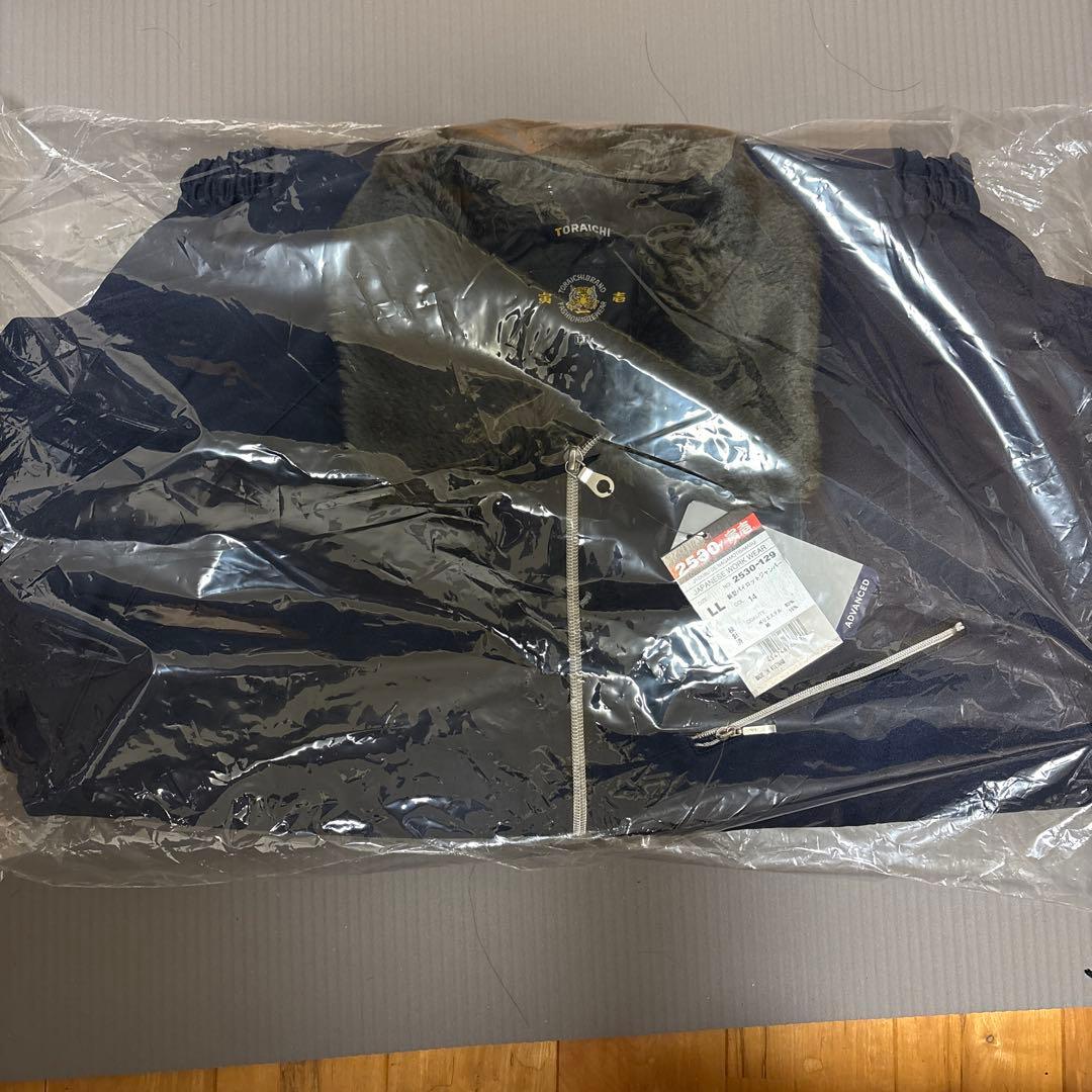 寅壱　防寒ジャケット
