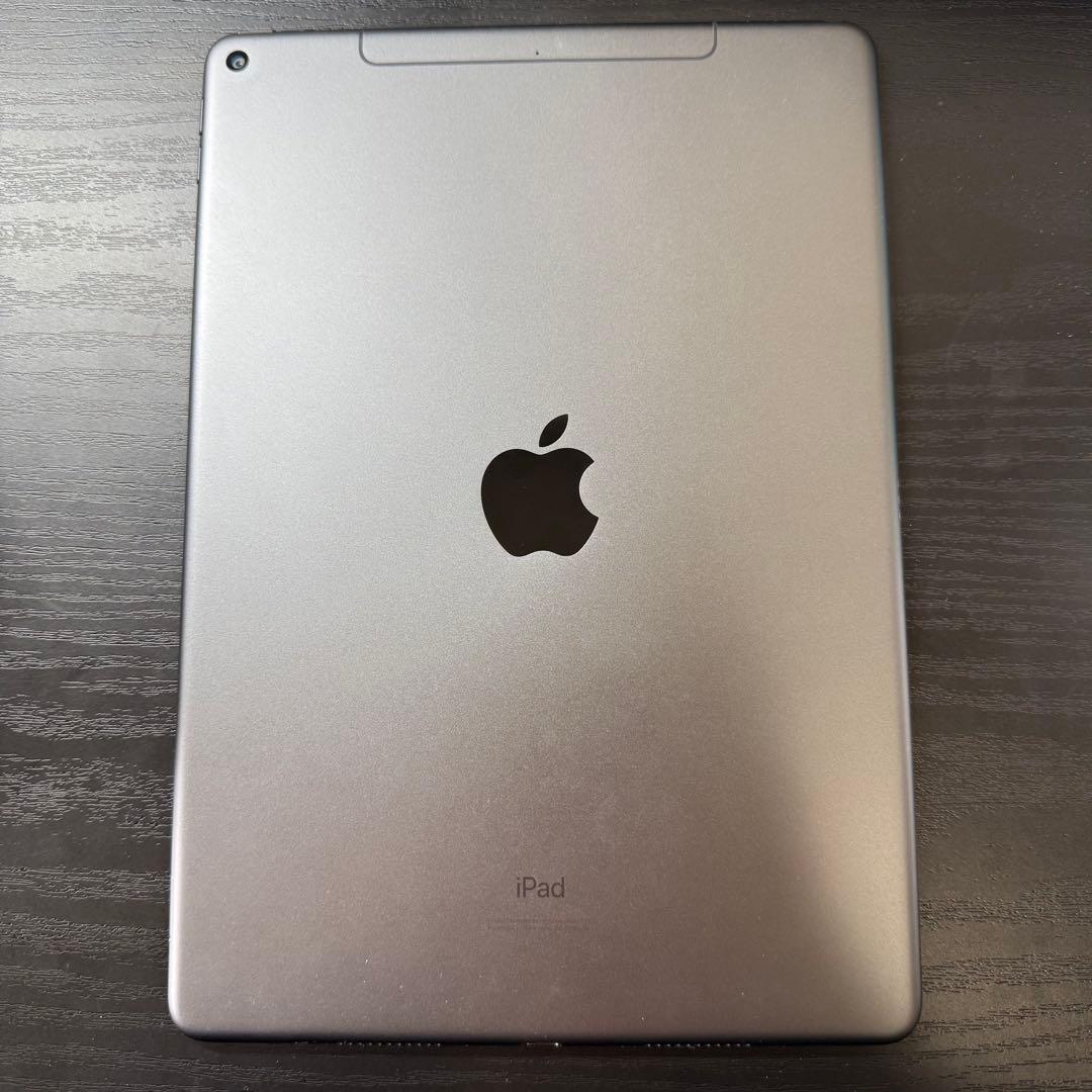 iPadAir第三世代256GBセルラー本体+Smart Keyboard